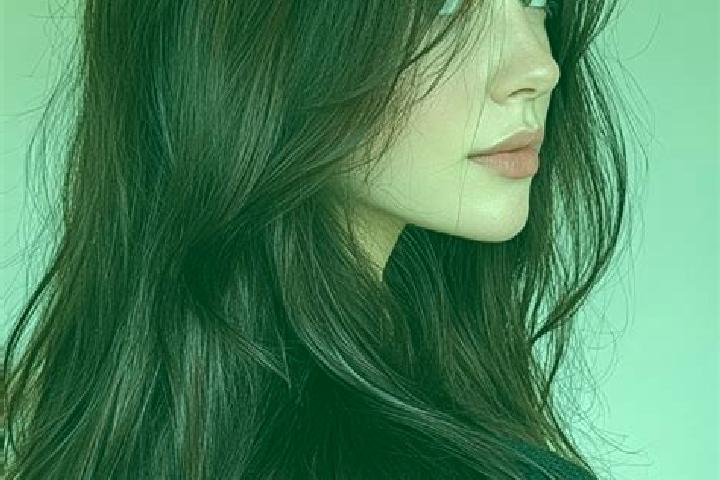 Nora, 31, a auburn brown-eyed european companion based in Opytne. Offering Dinner Date, CIM, Erotic Massage, GFE. Available for incall and outcall, overnight...