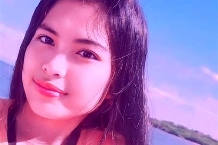 Nora, 31 — Escort in La Castellana, Philippines