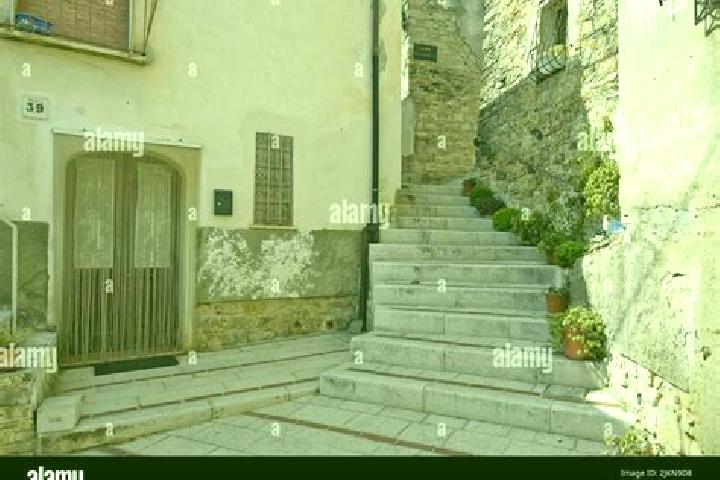 Nora, 31 — Escort in San Giovanni in Galdo, Italy