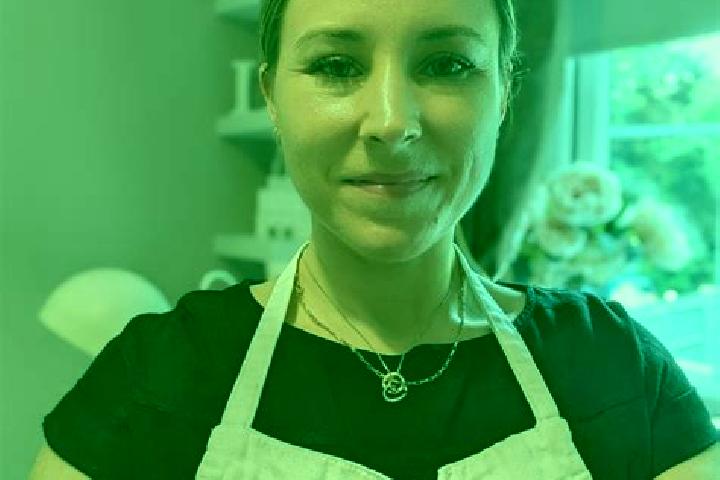 Nora, 32 — Escort in Hedge End, United Kingdom