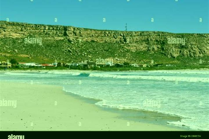 Nora, 33 — Escort in Elandsbaai, South Africa
