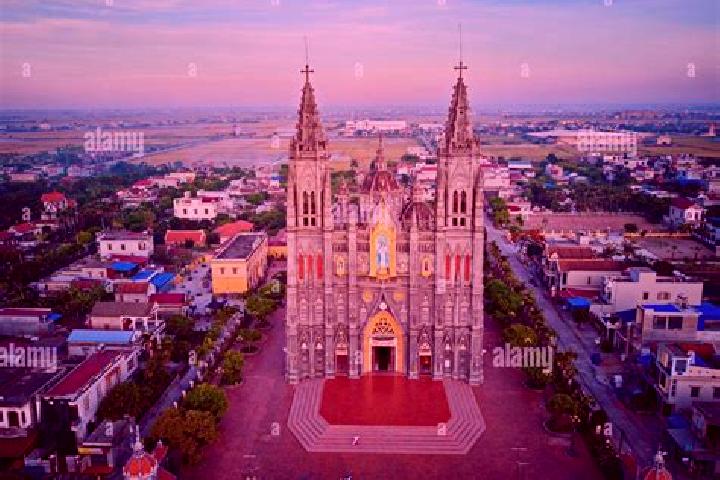 Nora, 34 — Escort in Sa Dec, Vietnam