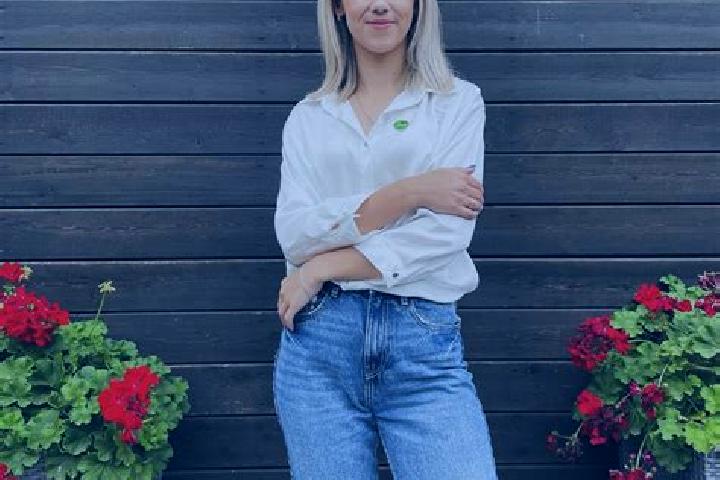 Nora, 34 — Escort in Skvyra, Ukraine