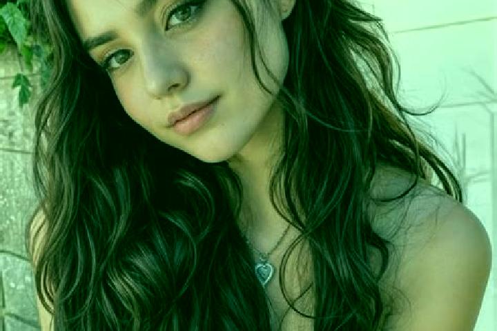 Nora, 35, a black hazel-eyed caucasian companion based in Luant. Offering Roleplay, Duos, Dinner Date, 69, OWO. Available for incall and outcall, day and eve...
