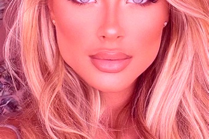 Nora, 35, a blonde blue-eyed latina companion based in Macharen. Offering Girlfriend Experience, Striptease, Erotic Massage, Massage, Party Girl. Available f...