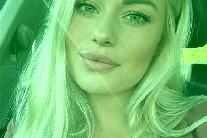 Nora, 35, a blonde hazel-eyed indian companion based in Kulivtsi. Offering Couples, Striptease, Roleplay, Travel Companion, Girlfriend Experience. Available ...
