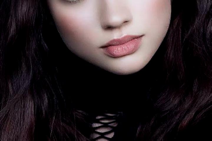 Nora, 35, a brunette dark-eyed middle eastern companion based in Visole. Offering Deep French Kissing, Fetish. Available for incall and outcall, day and even...