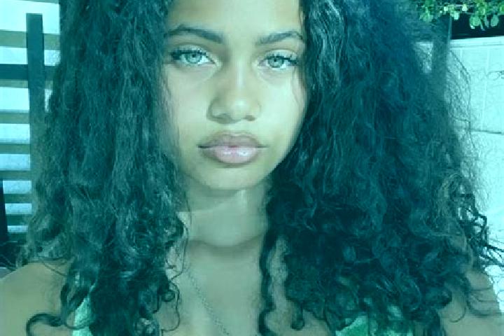 Nora, 35, a red green-eyed mixed companion based in Quimiag. Offering 69, Fetish, Deep French Kissing. Available for incall and outcall, day and evening dates.