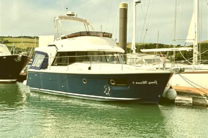 Nora, 35 — Escort in Galgate, United Kingdom