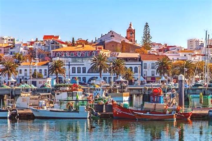 Nora, 35 — Escort in Lagos, Portugal