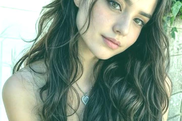 Nora, 36, a auburn hazel-eyed middle eastern companion based in Munno Para West. Offering Roleplay, Tantra, Erotic Massage. Available for incall and outcall,...