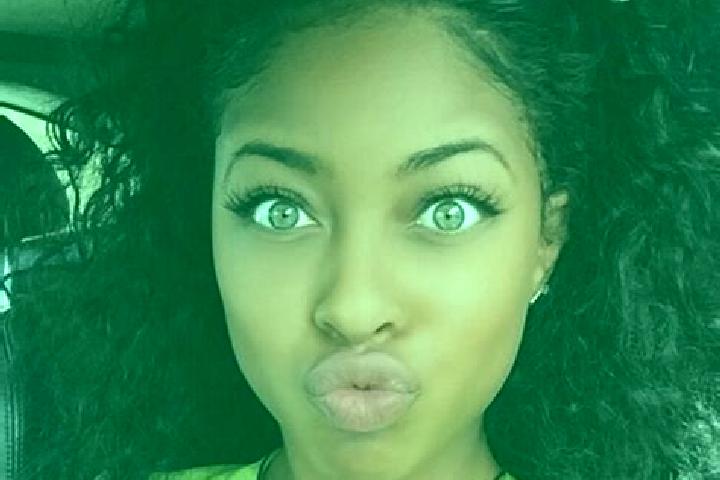 Nora, 36, a black green-eyed ebony companion based in Pawili. Offering CIM, Tantra, A-Level, Dinner Date, GFE. Available for incall and outcall, day and even...