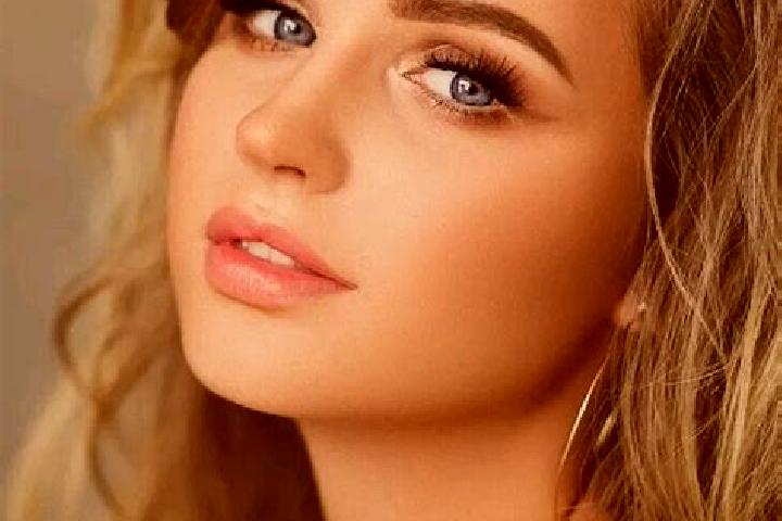 Nora, 37, a dark blonde blue-eyed ebony companion based in Pasirmukti. Offering Striptease, Deep French Kissing, 69, Erotic Massage. Available for incall and...
