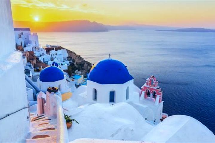 Nora, 37 — Escort in Panayia, Greece
