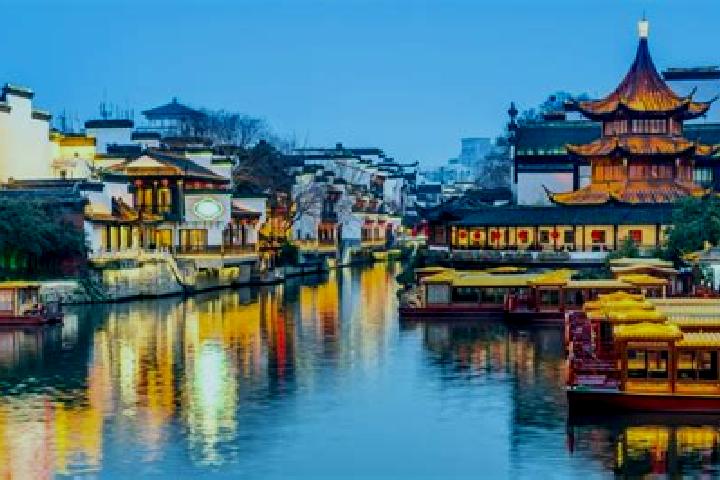 Nora, 37 — Escort in Yizhuang, China
