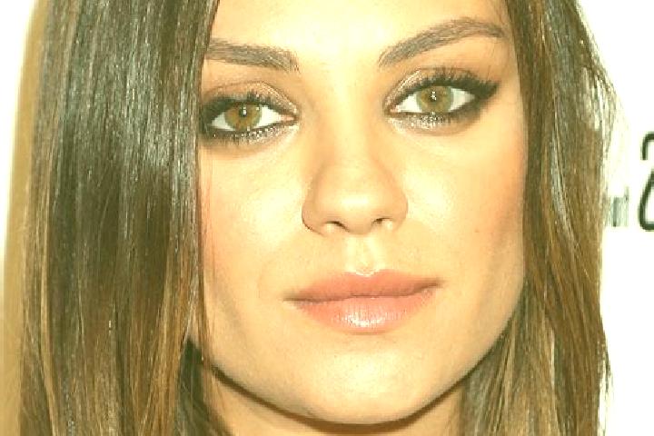 Nora, 38, a brunette hazel-eyed latina companion based in Goerwihl. Offering A-Level, Duos, CIM. Available for incall and outcall, day and evening dates.