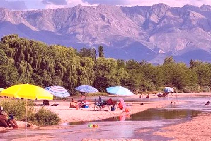 Nora, 38 — Escort in Arroyo de Los Patos, Argentina