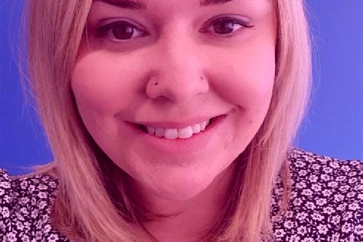 Nora, 38 — Escort in Ashfield, United States