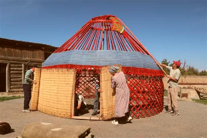 Nora, 38 — Escort in Zakan-Yurt, Russia