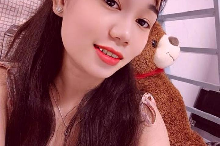 Nora, 39 — Escort in Ap Hoa Thanh, Vietnam