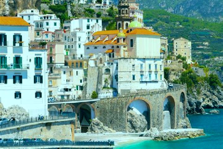 Nora, 39 — Escort in Nocara, Italy