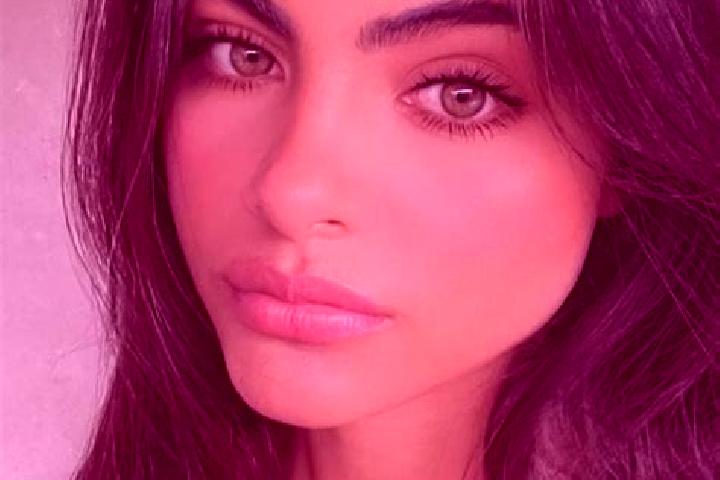 Nova, 20, a black hazel-eyed middle eastern companion based in Scissors. Offering Roleplay, Massage, Overnight. Available for incall and outcall, day and eve...