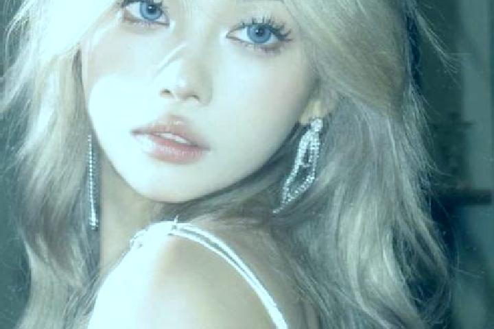 Nova, 20, a blonde amber-eyed asian companion based in Kora. Offering BDSM, Roleplay, Fetish, Duos. Available for incall and outcall, overnight bookings avai...