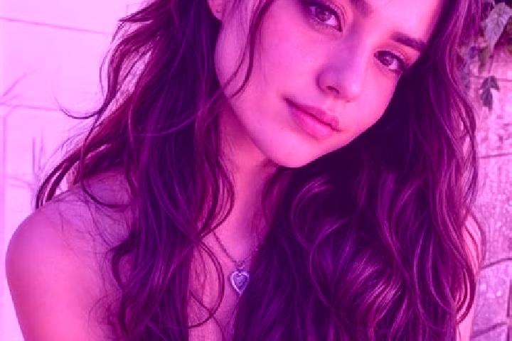 Nova, 20, a dark blonde hazel-eyed latina companion based in HibbatTsiyyon. Offering A-Level, Duos, Deep French Kissing. Available for incall and outcall, ov...
