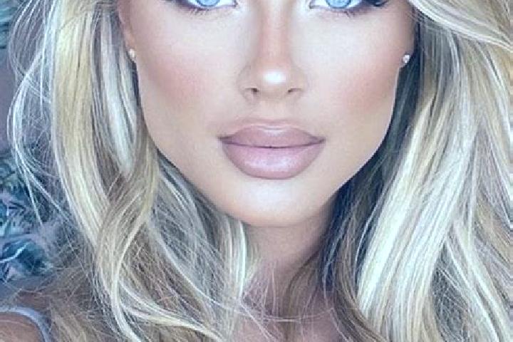 Nova, 21, a dark blonde blue-eyed latina companion based in Khan Shaykhun. Offering A-Level, CIM, Party Girl. Available for incall and outcall, day and eveni...
