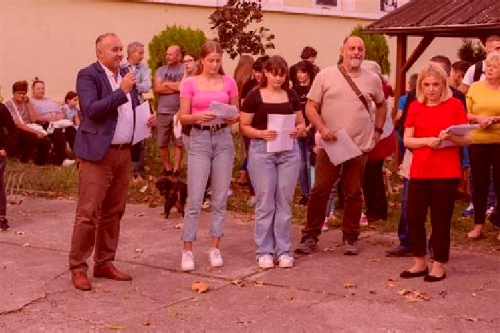 Nova, 21 — Escort in Banatski Dvor, Serbia