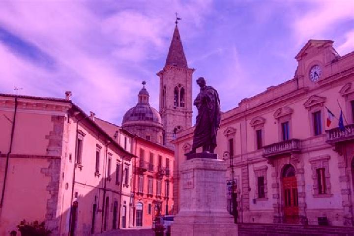 Nova, 21 — Escort in Tornareccio, Italy