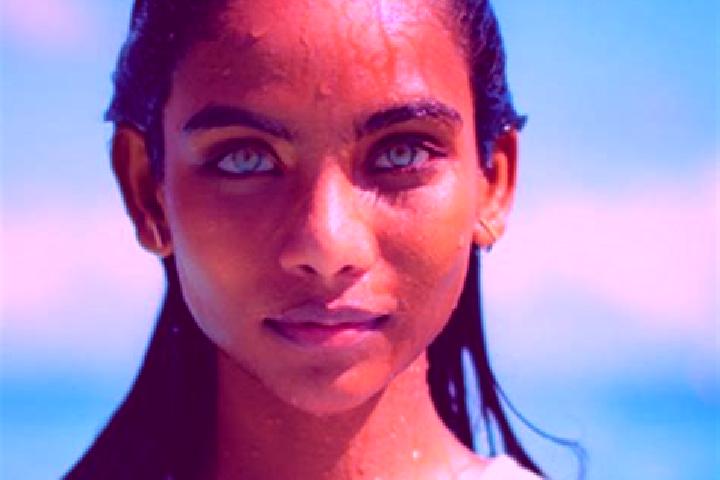 Nova, 22, a auburn blue-eyed indian companion based in Rud Avar. Offering Deep French Kissing, Couples, BDSM. Available for incall and outcall, day and eveni...