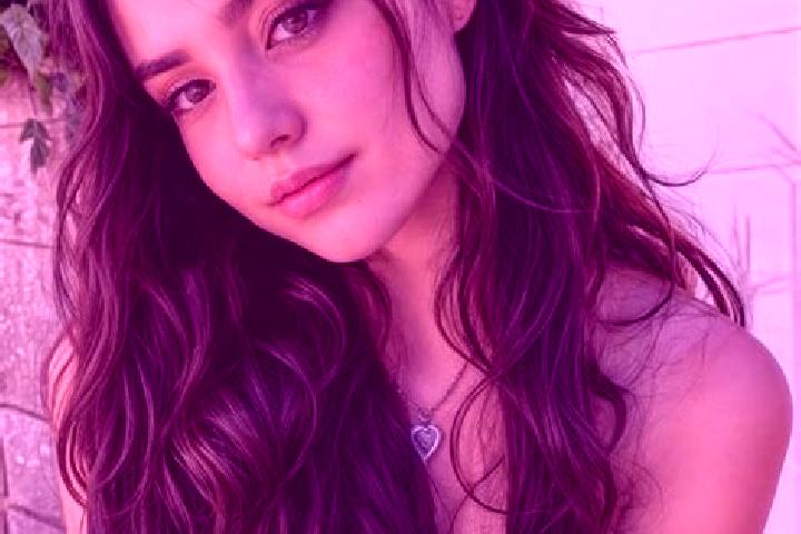 Nova, 23, a auburn amber-eyed middle eastern companion based in Kasaragod. Offering GFE, Girlfriend Experience, Roleplay, CIM. Available for incall and outca...
