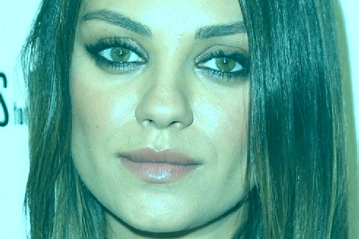 Nova, 23, a brunette hazel-eyed indian companion based in Usiazh. Offering Prostate Massage, 69, CIM. Available for incall and outcall, day and evening dates.