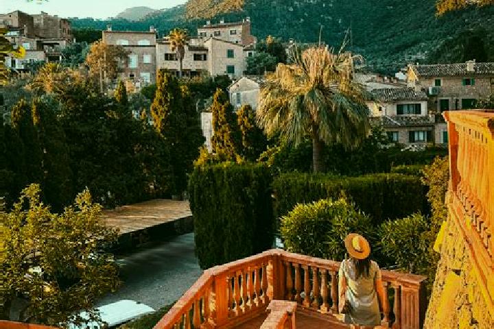 Nova, 23 — Escort in Deia, Spain