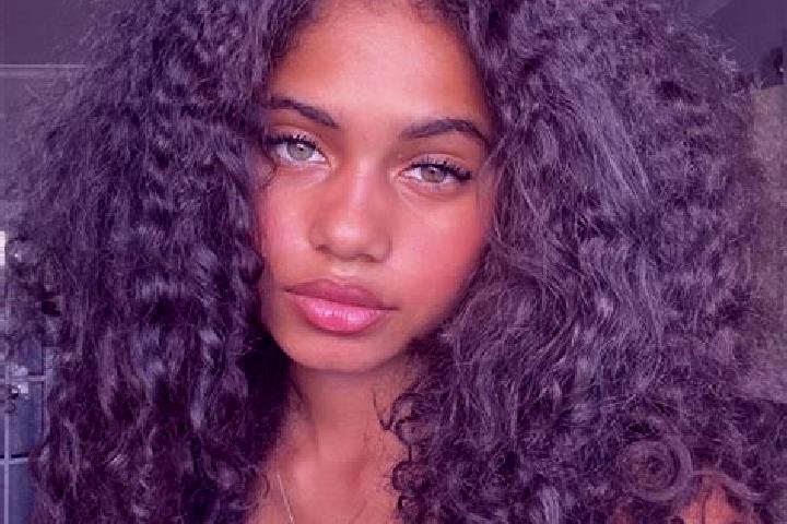 Nova, 24, a black grey-eyed ebony companion based in Hadzici. Offering Prostate Massage, GFE, Overnight, BDSM. Available for incall and outcall, overnight bo...