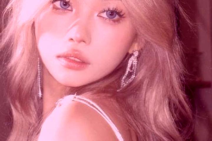Nova, 24, a blonde grey-eyed asian companion based in Neuville-Saint-Amand. Offering Deep French Kissing, GFE, Couples, BDSM. Available for incall and outcal...