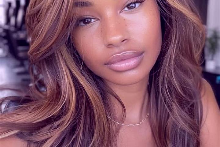 Nova, 24, a dark blonde brown-eyed mixed companion based in Chusis. Offering Couples, Erotic Massage, Massage, Tantra. Available for incall and outcall, over...
