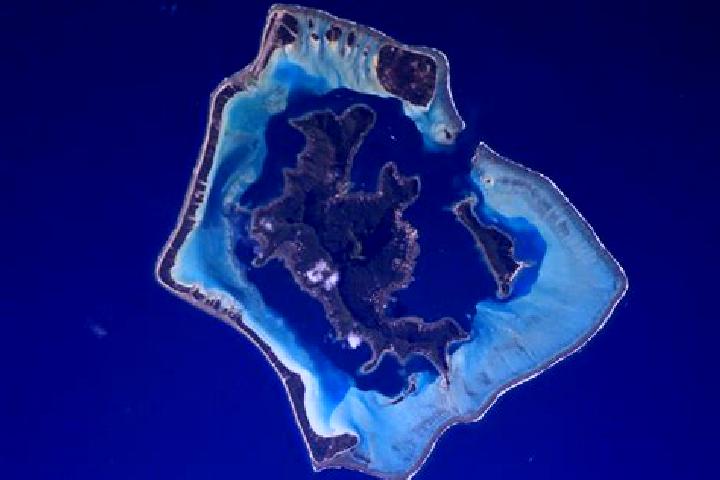 Nova, 24 — Escort in Faanui, French Polynesia