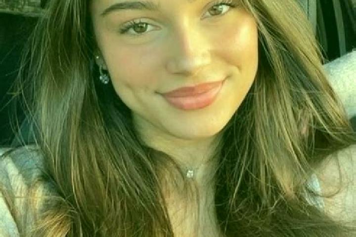 Nova, 25, a brunette hazel-eyed slavic companion based in La Seauve-sur-Semene. Offering Dinner Date, Duos, Overnight. Available for incall and outcall, over...