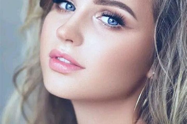 Nova, 25, a dark blonde blue-eyed middle eastern companion based in Schierstein. Offering Girlfriend Experience, Domination, Travel Companion. Available for ...