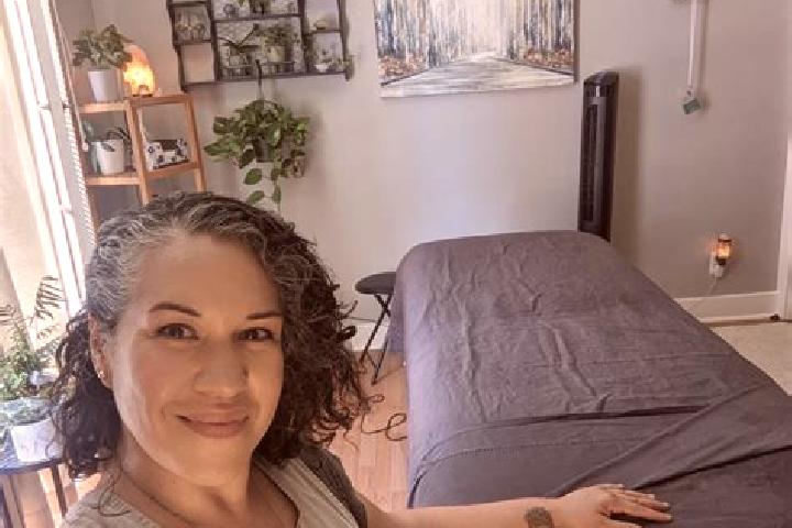 Nova, 25, a red grey-eyed latina companion based in Zunilito. Offering Duos, Roleplay, Erotic Massage, A-Level. Available for incall and outcall, overnight b...