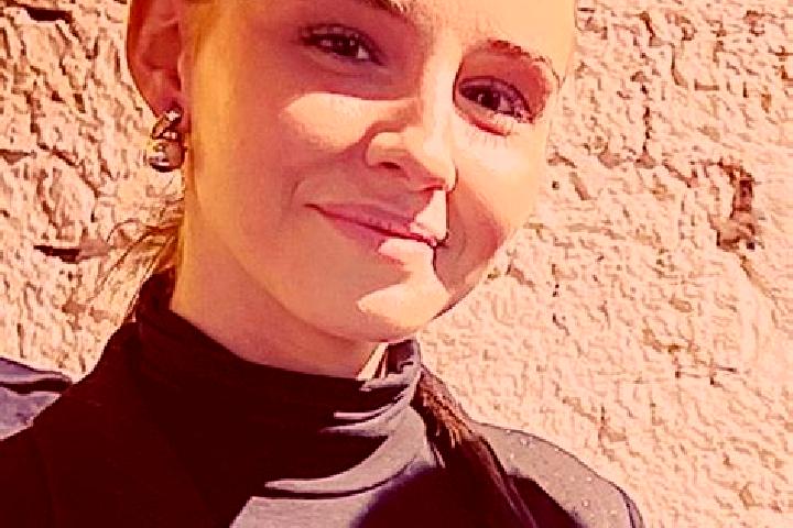 Nova, 25 — Escort in Jolanda di Savoia, Italy