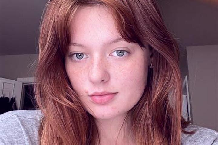 Nova, 26, a auburn blue-eyed asian companion based in Bazouges-la-Perouse. Offering Prostate Massage, Tantra, Couples, 69, Overnight. Available for incall an...