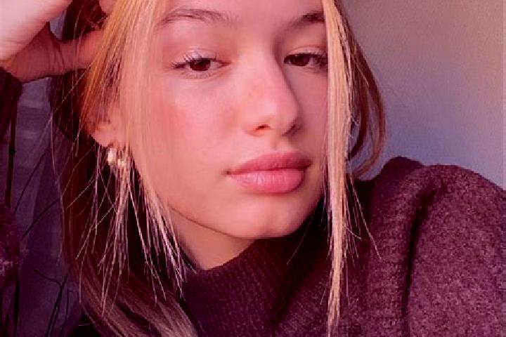 Nova, 26, a blonde brown-eyed mixed companion based in Ipora. Offering Duos, A-Level, Tantra. Available for incall and outcall, overnight bookings available.