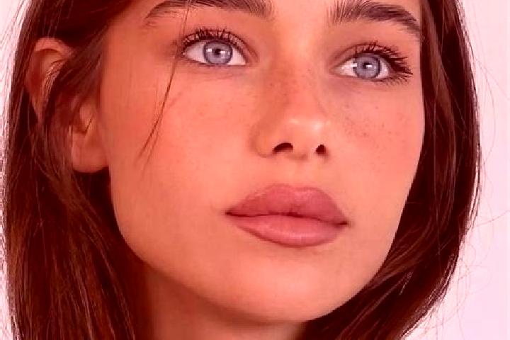 Nova, 26, a brunette brown-eyed caribbean companion based in Hoehenrand. Offering Domination, Party Girl. Available for incall and outcall, day and evening d...
