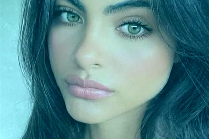 Nova, 27, a chestnut grey-eyed indian companion based in Breckenridge Hills. Offering Dinner Date, Domination, Travel Companion. Available for incall and out...