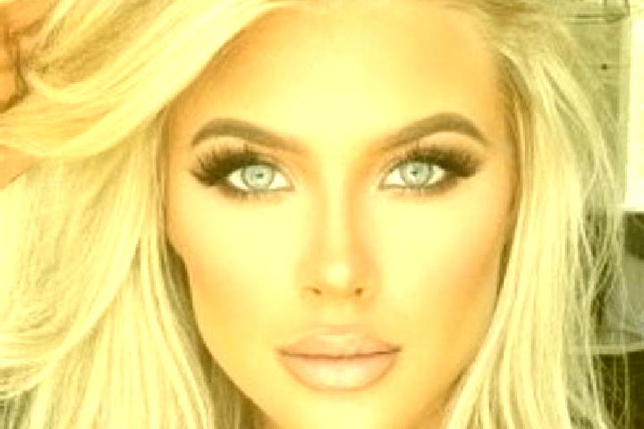 Nova, 27, a platinum blonde amber-eyed indian companion based in Kuk Deh. Offering Dinner Date, Roleplay, Deep French Kissing, Girlfriend Experience. Availab...
