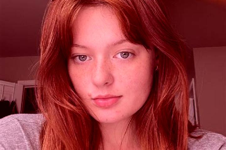 Nova, 27, a red green-eyed european companion based in Cezac. Offering A-Level, Travel Companion, Deep French Kissing, Girlfriend Experience. Available for i...