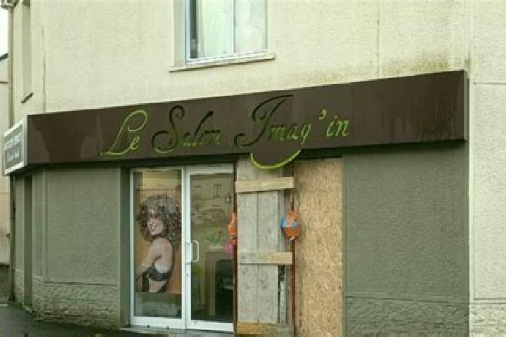 Nova, 27 — Escort in Paulx, France